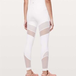Lululemon Forget The Sweat Tight *25"
White $118 Retail